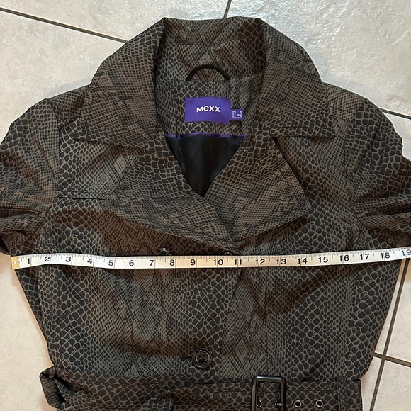 Mexx Women's Trench Coat in Olive Green & Black Snake Pattern - Picture 11 of 13